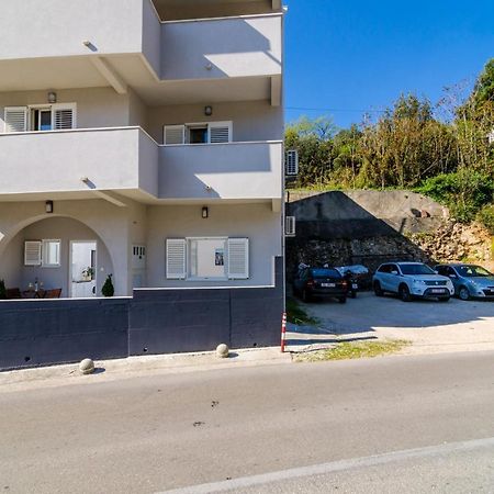 Apartment Amabilis Mlini Ngoại thất bức ảnh