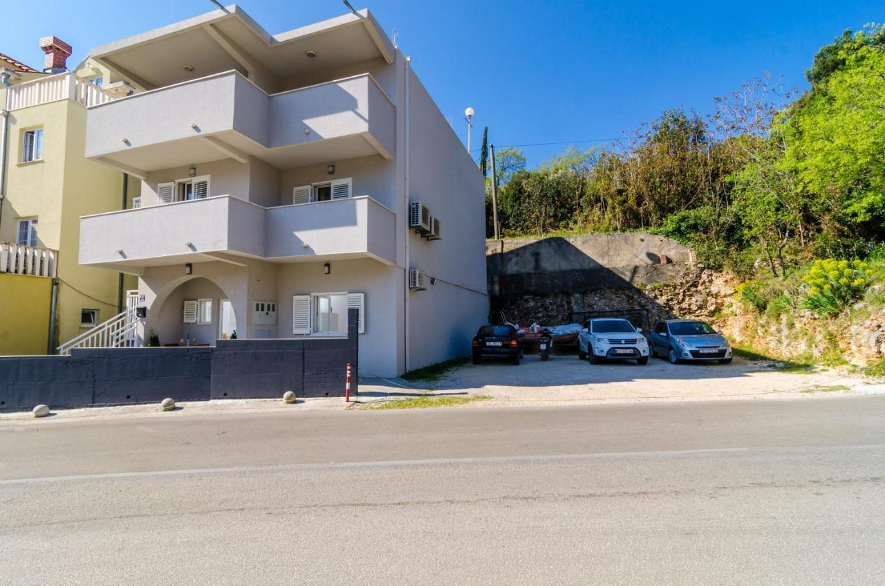 Apartment Amabilis Mlini Ngoại thất bức ảnh