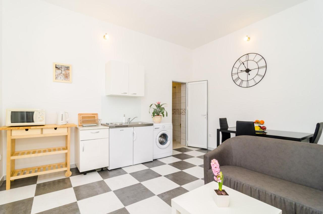 Apartment Amabilis Mlini Ngoại thất bức ảnh